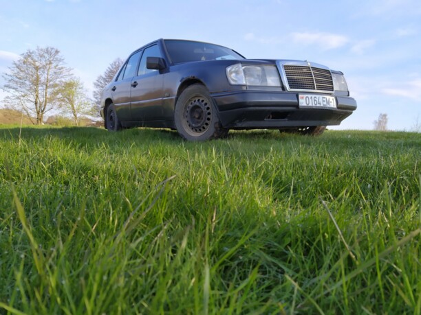 Mercedes-Benz E-Класс W124, S124, C124, A124, 1988 г.