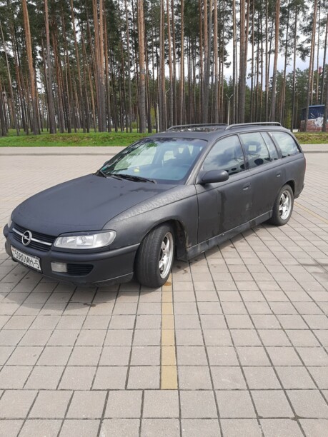 Opel Omega B, 1995 г.