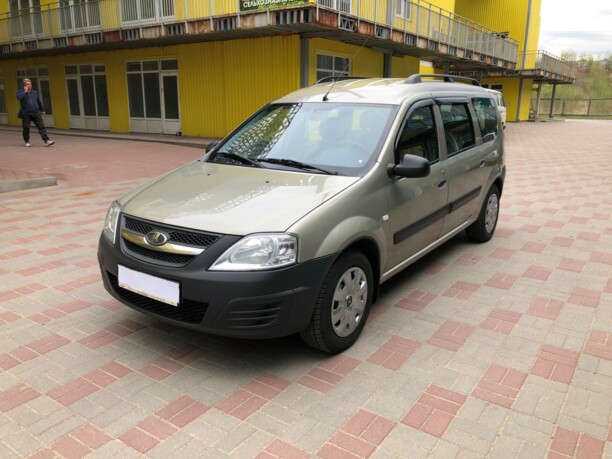 Lada (ВАЗ) Largus, 7 мест, 2017 г.