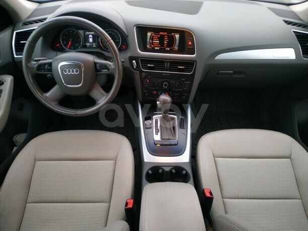 Audi Q5 8R, 2009 г.