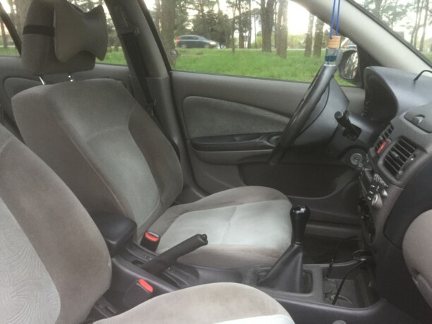 Nissan Almera II (N16), 2001 г.