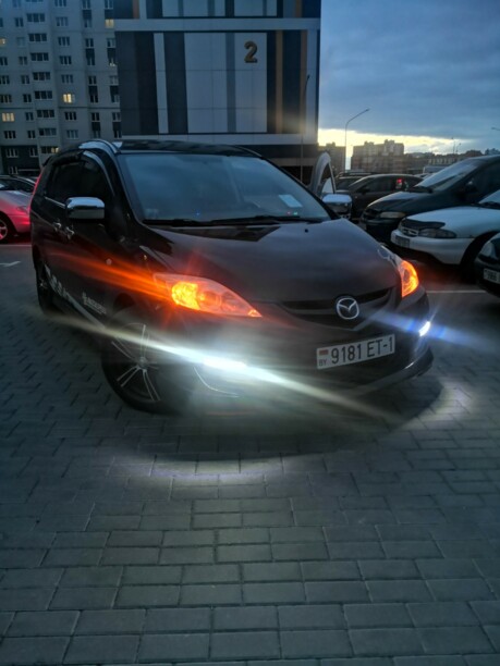 Mazda 5 I · Рестайлинг, 7 мест, 2008 г.