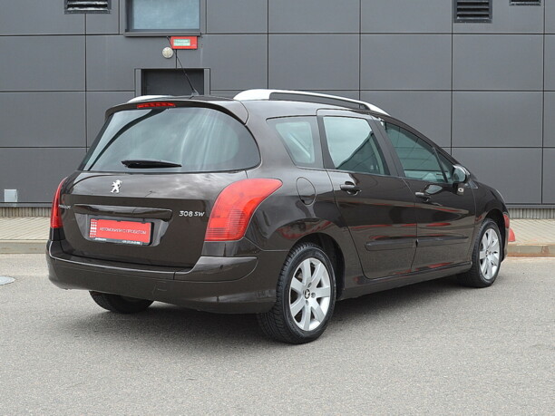Peugeot 308 T7 · Рестайлинг, 2011 г.