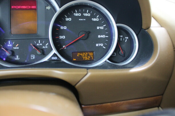 Porsche Cayenne 955, 2006 г.