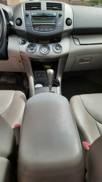 Toyota RAV4 III (XA30), 5 мест, 2009 г.