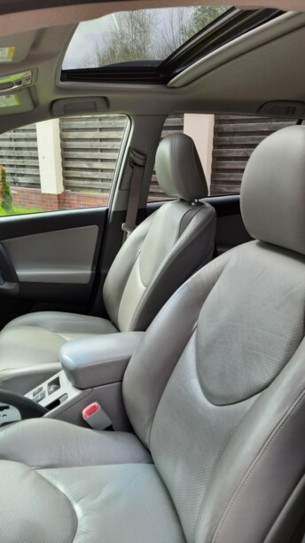 Toyota RAV4 III (XA30), 5 мест, 2009 г.