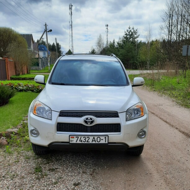 Toyota RAV4 III (XA30), 5 мест, 2009 г.