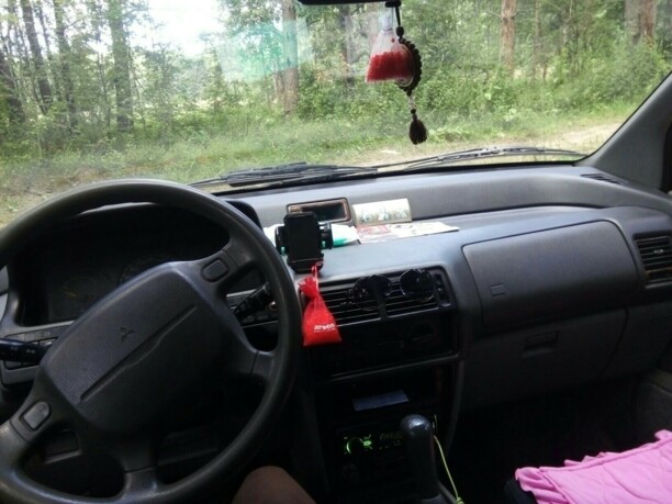 Mitsubishi Space Runner I, 1996 г.