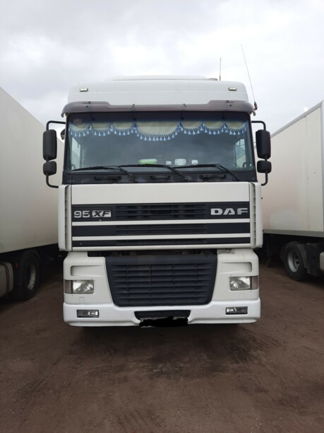 DAF XF 95 430, 2002 г.