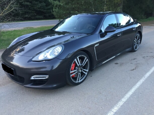 Porsche Panamera 970, 2010 г.