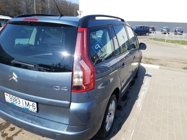 Citroen C4 Grand Picasso I, 7 мест, 2010 г.