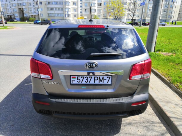 Kia Sorento II, 5 мест, 2011 г.