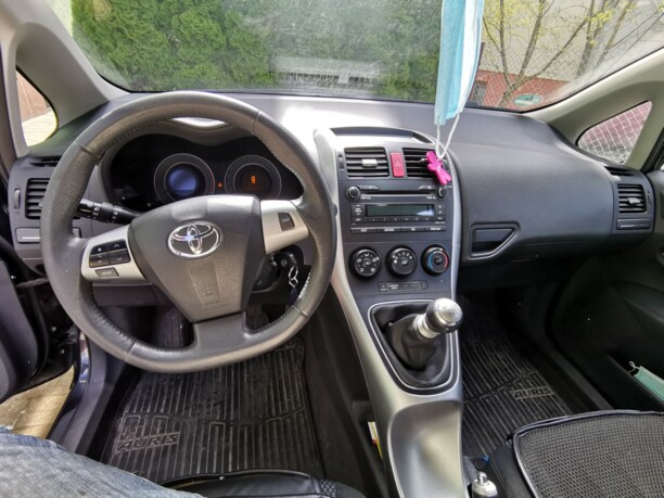 Toyota Auris I (E150) · Рестайлинг, 2010 г.