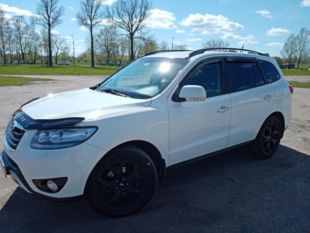 Hyundai Santa Fe CM · Рестайлинг, 5 мест, 2011 г.