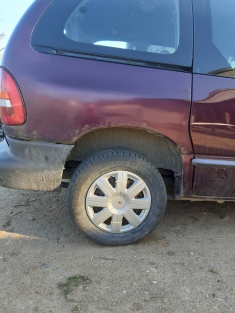 Dodge Caravan III, 7 мест, 1999 г.