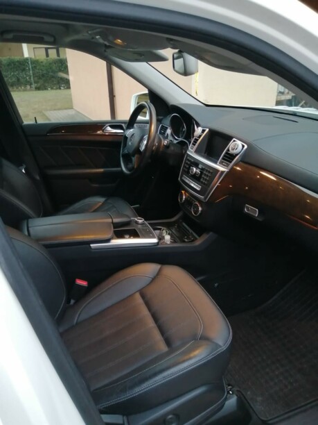 Mercedes-Benz GL-Класс X166, 7 мест, 2015 г.