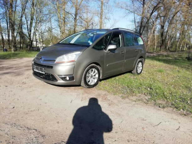 Citroen C4 Grand Picasso I, 7 мест, 2010 г.