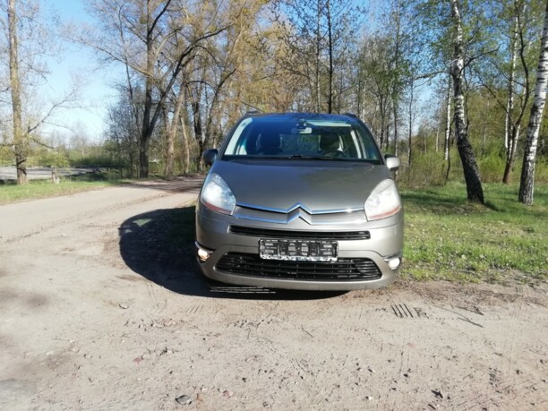 Citroen C4 Grand Picasso I, 7 мест, 2010 г.