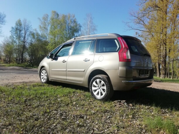 Citroen C4 Grand Picasso I, 7 мест, 2010 г.