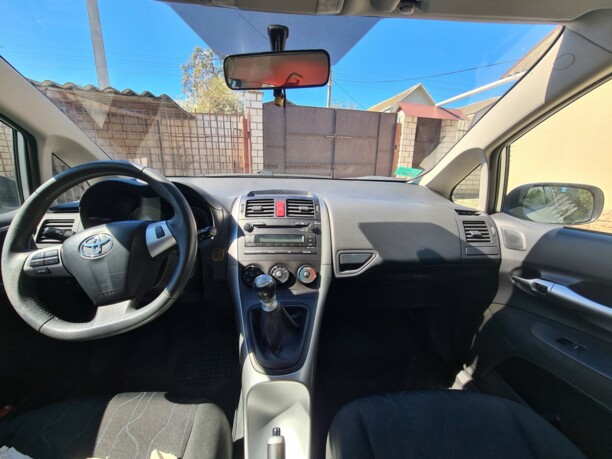 Toyota Auris I (E150) · Рестайлинг, 2011 г.
