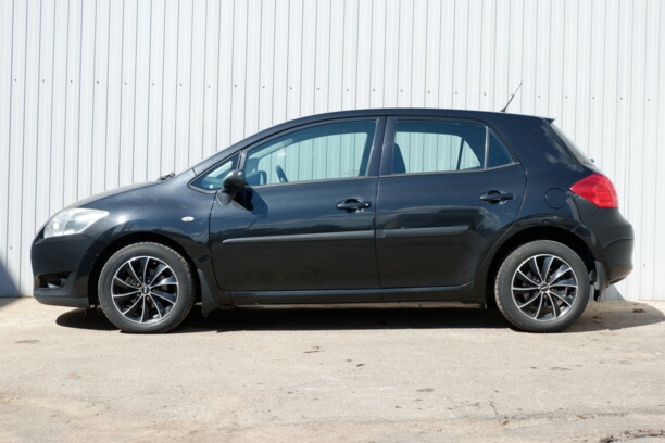 Toyota Auris I (E150), 2009 г.