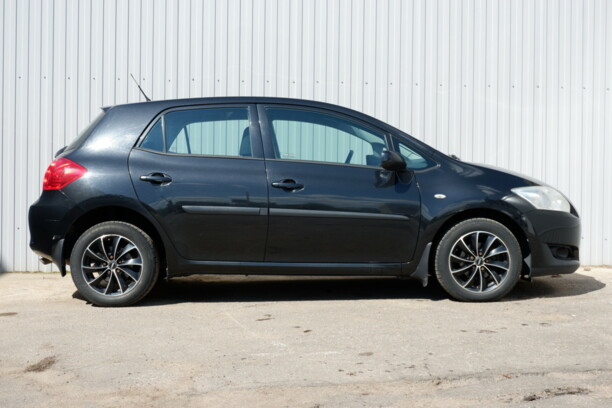 Toyota Auris I (E150), 2009 г.