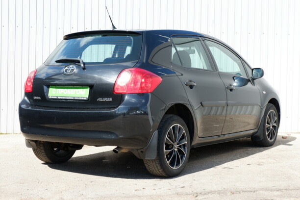 Toyota Auris I (E150), 2009 г.