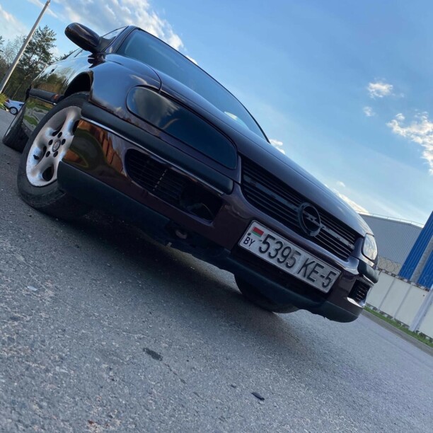 Opel Omega B, 1994 г.