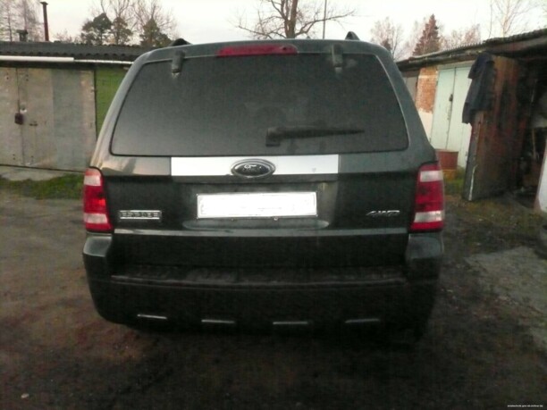Ford Escape II, 2009 г.