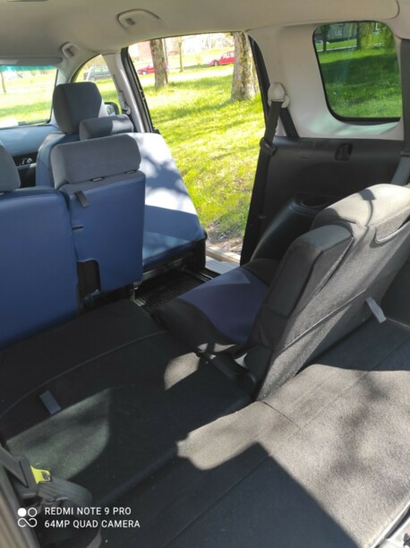 Mazda 5 I, 7 мест, 2005 г.