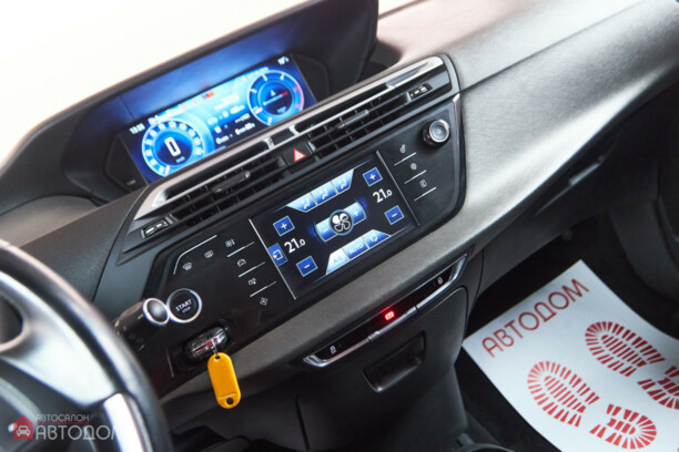 Citroen C4 Grand Picasso II, 7 мест, 2016 г.