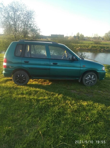 Mazda Demio DW, 1998 г.