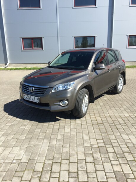 Toyota RAV4 III (XA30) · Рестайлинг, 5 мест, 2010 г.