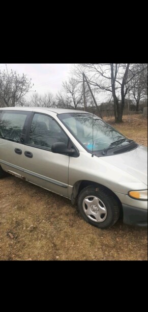 Dodge Caravan III, 7 мест, 1999 г.