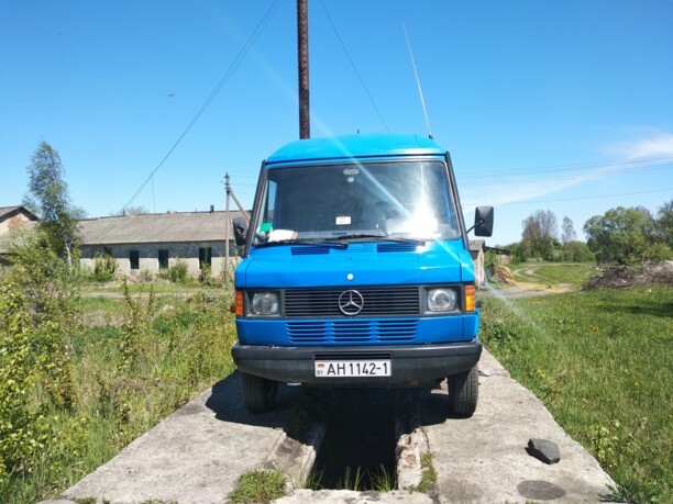 Mercedes-Benz Т1 207D - 410D 410D, 1993 г.
