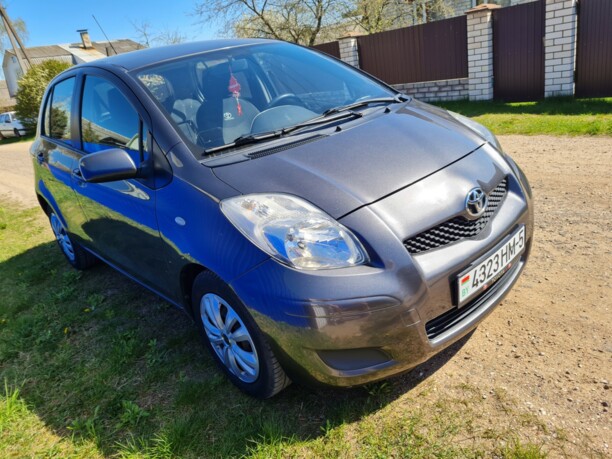 Toyota Yaris II (XP9), 2009 г.