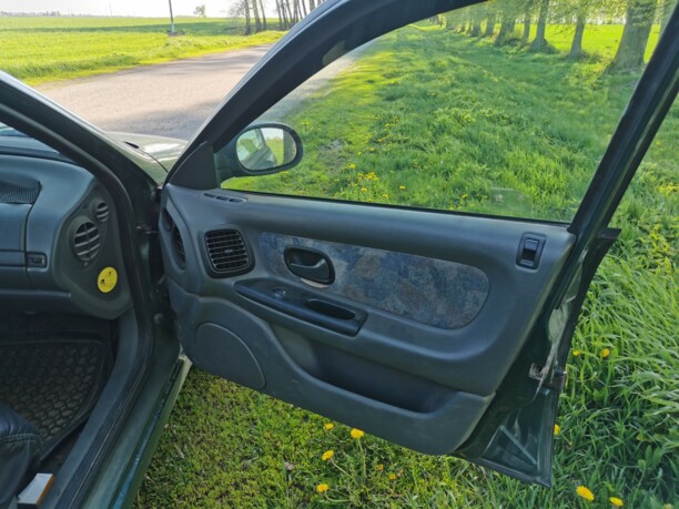 Renault Laguna I, 1996 г.