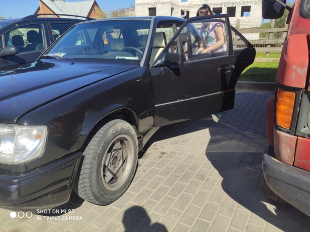 Mercedes-Benz E-Класс W124, S124, C124, A124, 1986 г.