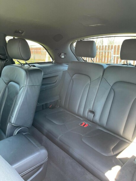 Audi Q7 4L, 7 мест, 2009 г.