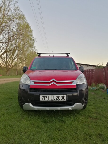 Citroen Berlingo II, 5 мест, 2008 г.