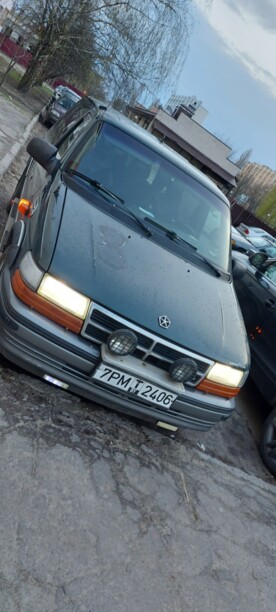 Chrysler Voyager II, 7 мест, 1995 г.