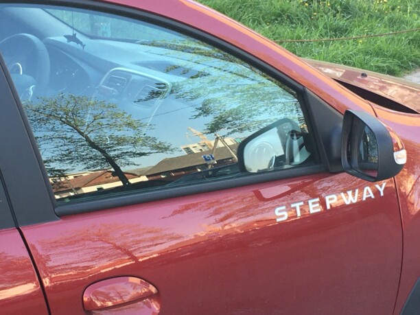 Renault Logan II · Рестайлинг, 2019 г.