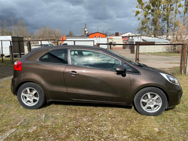 Kia Rio III, 2013 г.