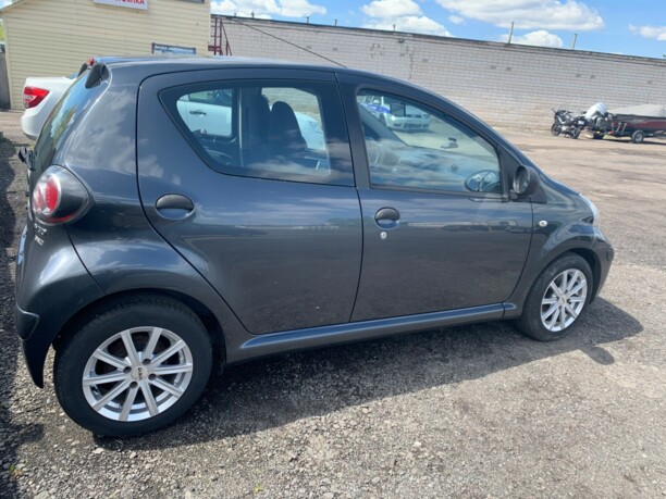 Toyota Aygo I (AB10) · Рестайлинг, 2010 г.
