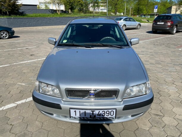 Volvo V40 I · Рестайлинг, 2002 г.