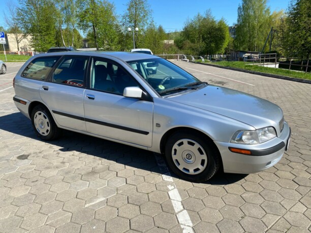 Volvo V40 I · Рестайлинг, 2002 г.