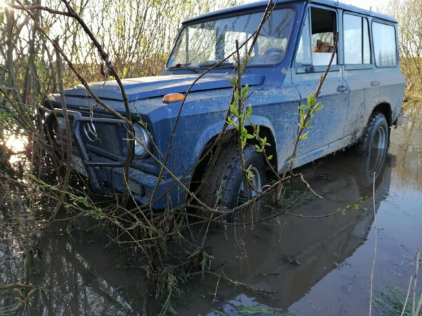 ARO 10, 1990 г.