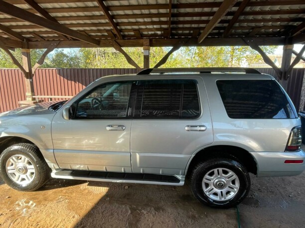Mercury Mountaineer II, 7 мест, 2005 г.