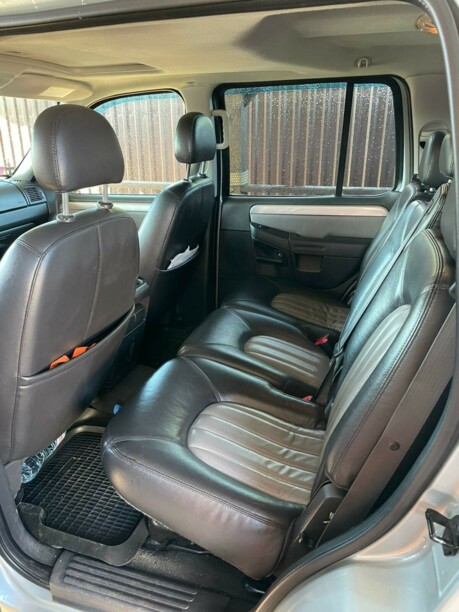 Mercury Mountaineer II, 7 мест, 2005 г.