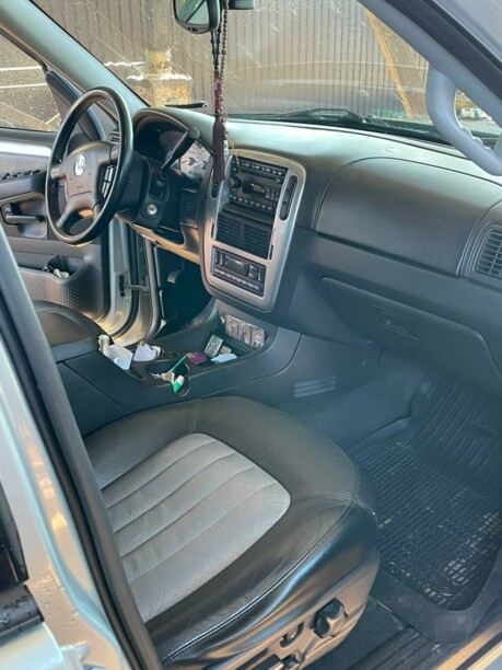 Mercury Mountaineer II, 7 мест, 2005 г.